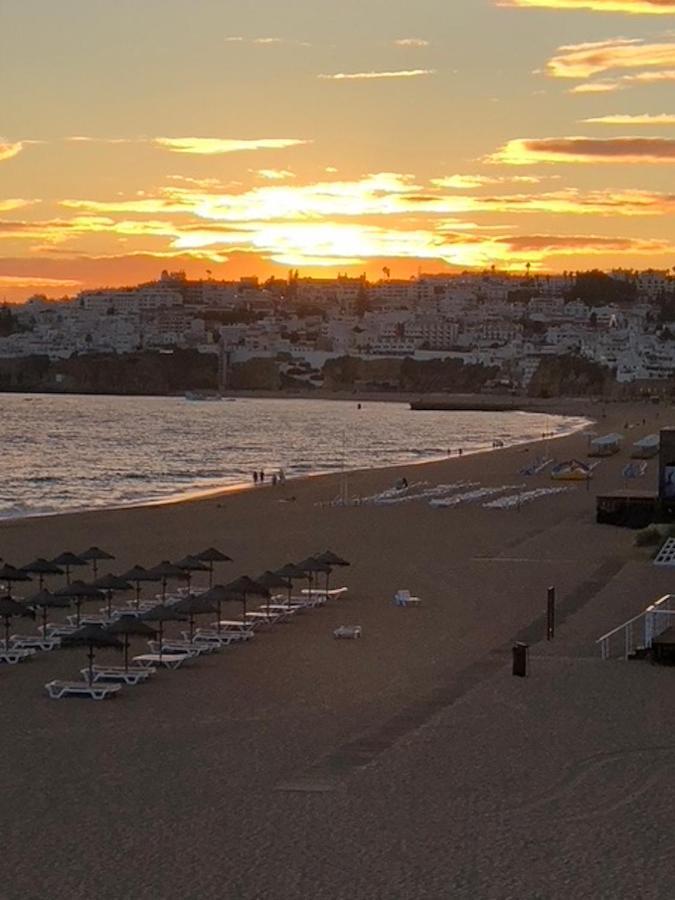 Magnifique Appartement Sur La Plage ... Albufeira Esterno foto